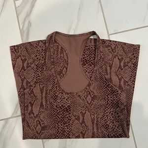 Lululemon tank top